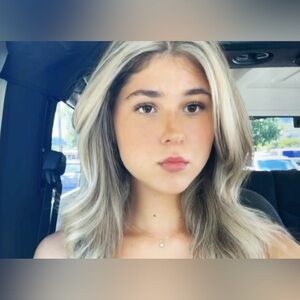 Meet your Posher, Brianna